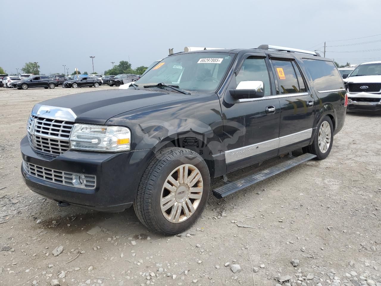 Lincoln Navigator L 5.4L 8 2012