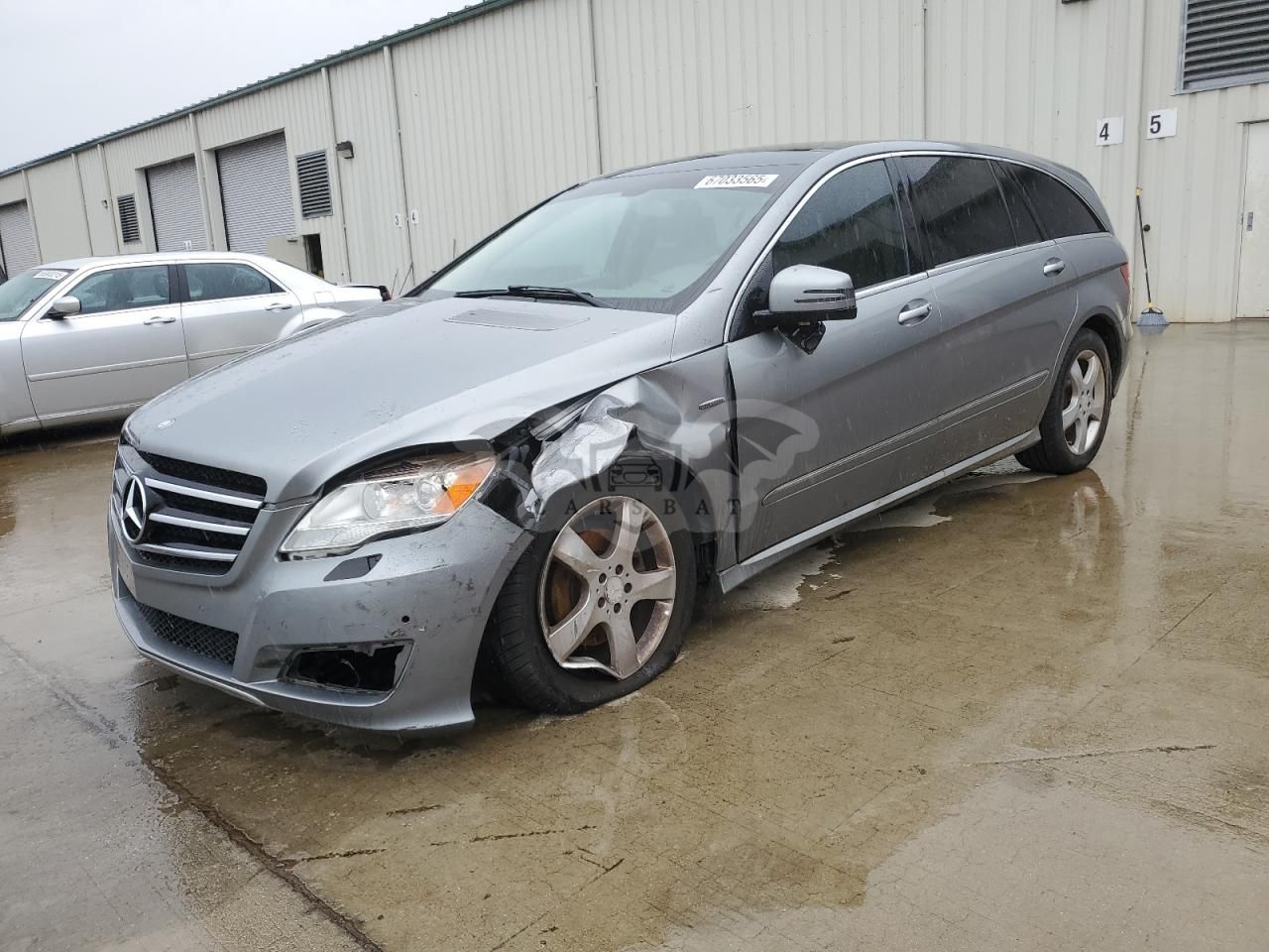 Mercedes-Benz R 350 BLUETEC 3.0L 6 2011