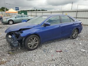 Toyota Camry LE 2.5L 4 2015