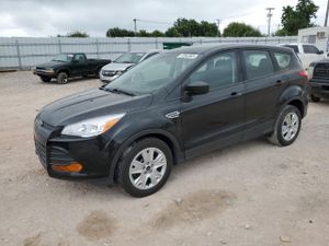 Ford Escape S 2.5L 4 2015