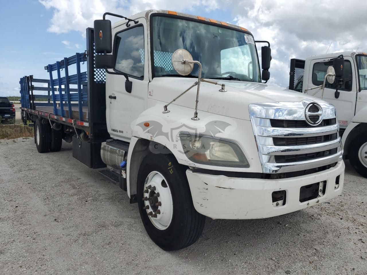 Hino Motors 338 7.6L 6 2015
