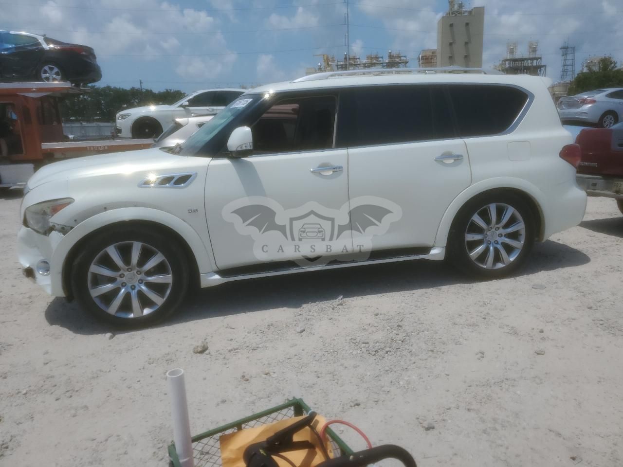 Infiniti QX80 5.6L 8 2014