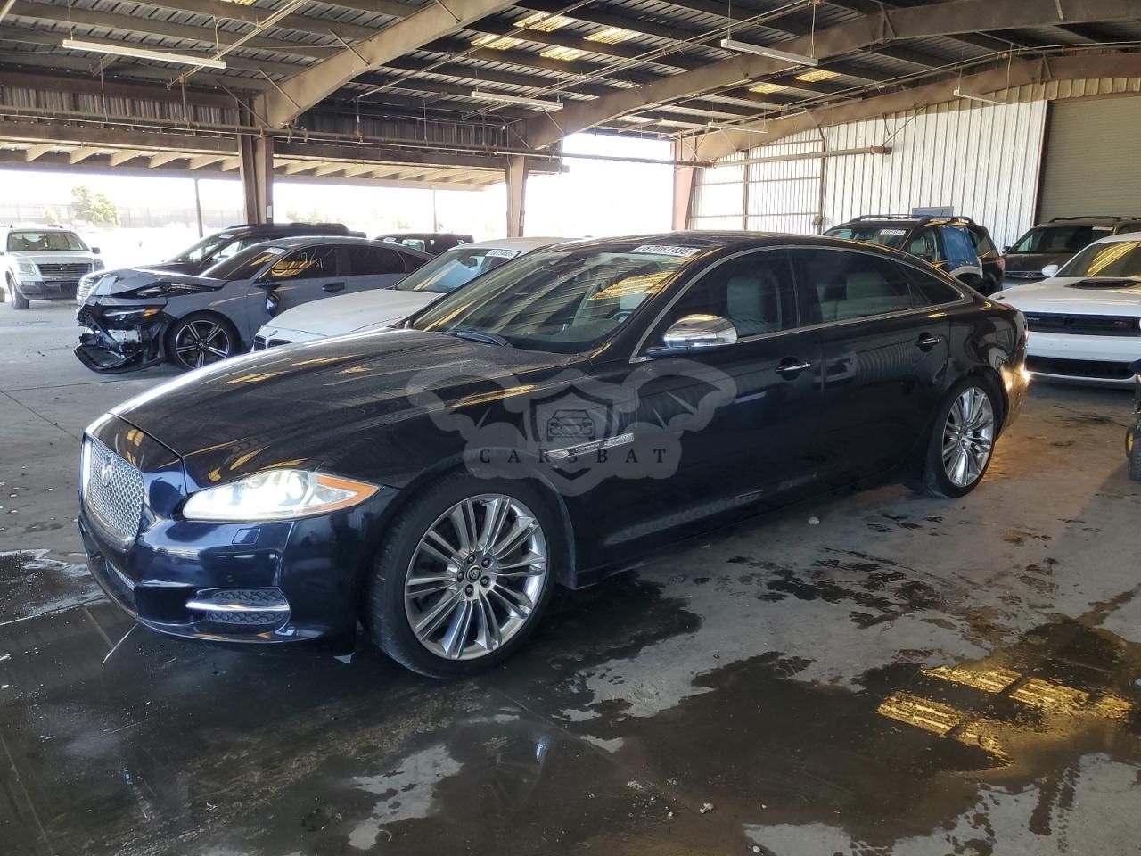 Jaguar XJ SUPERCHARGED 5.0L 8 2011
