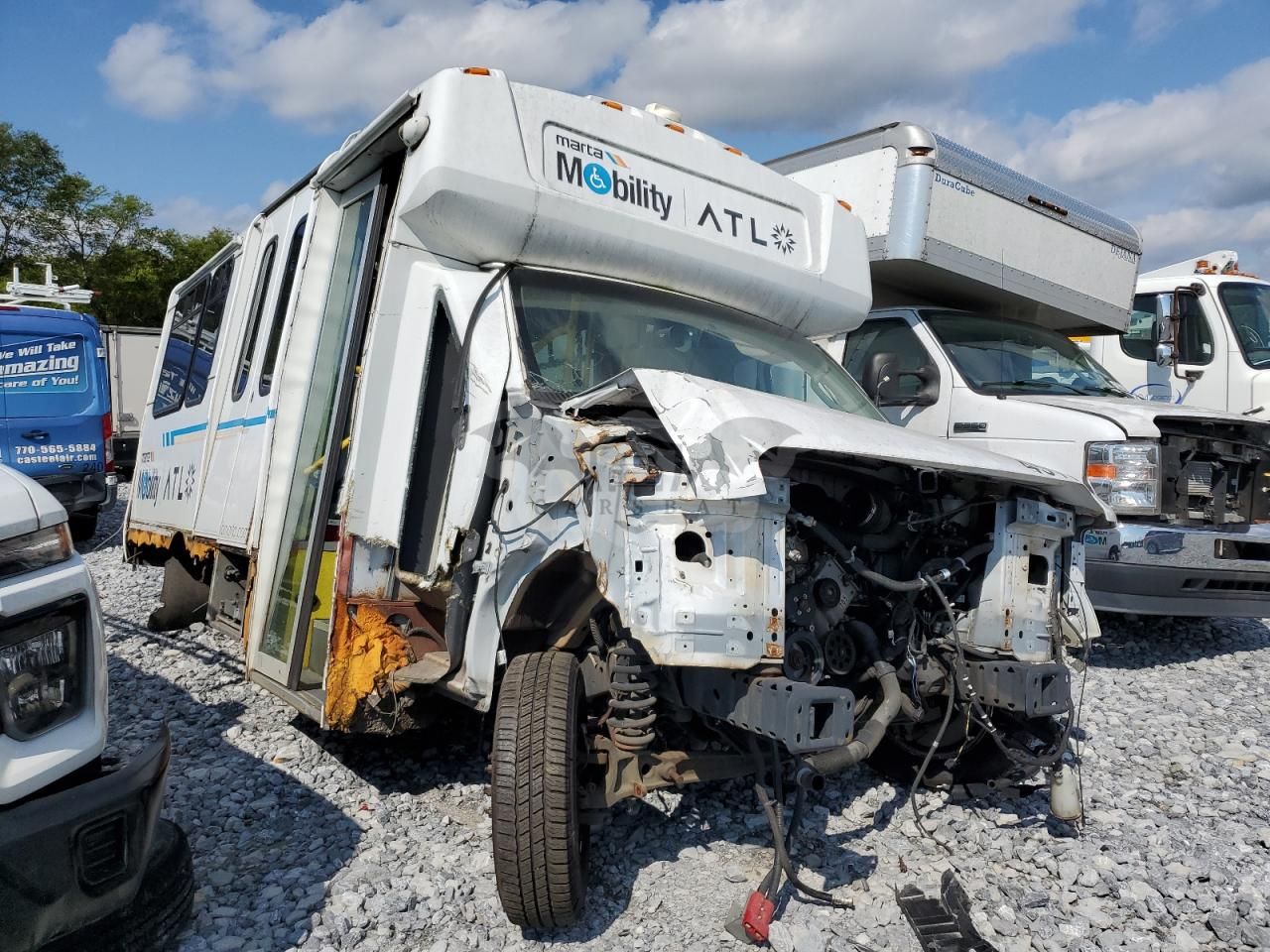 Ford Econoline 6.8L 10 2019