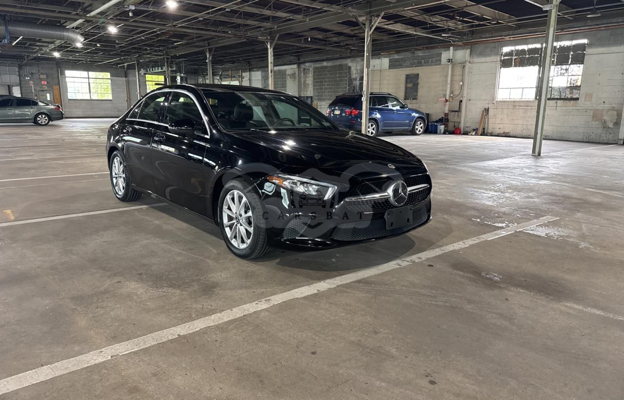 Mercedes-Benz A 220 4MATIC 2.0L 4 2021