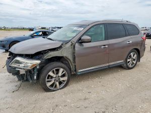 Nissan Pathfinder S 3.5L 6 2013