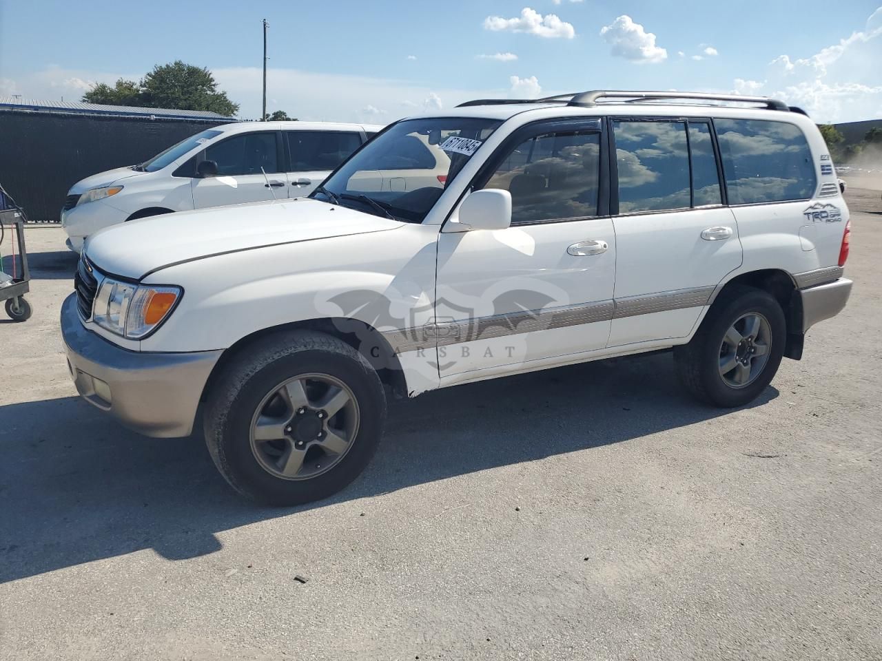 Toyota Land Cruiser 4.7L 8 2001
