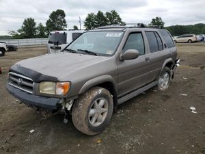 Nissan Pathfinder LE 3.5L 6 2001