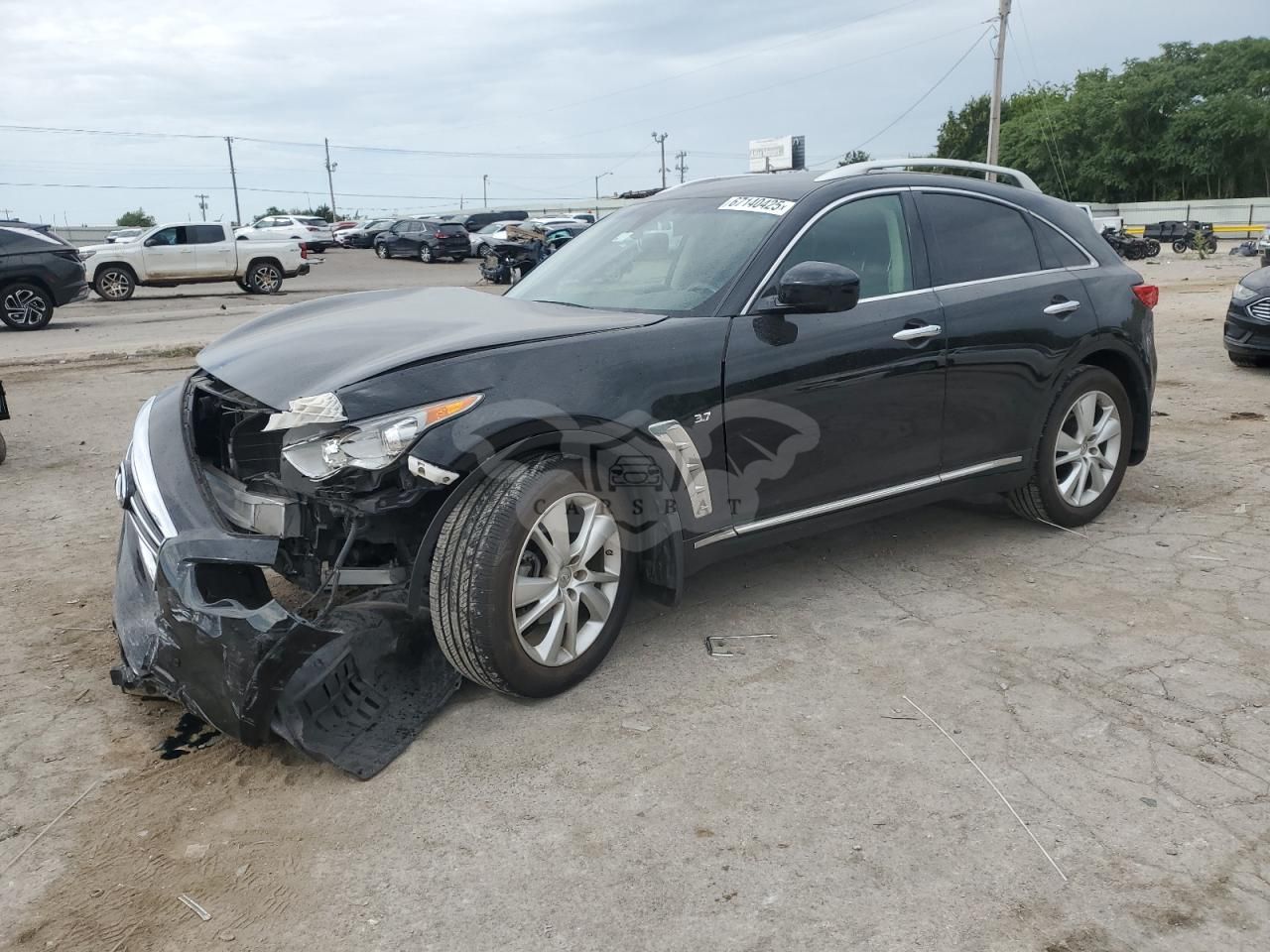 Infiniti QX70 3.7L 6 2015