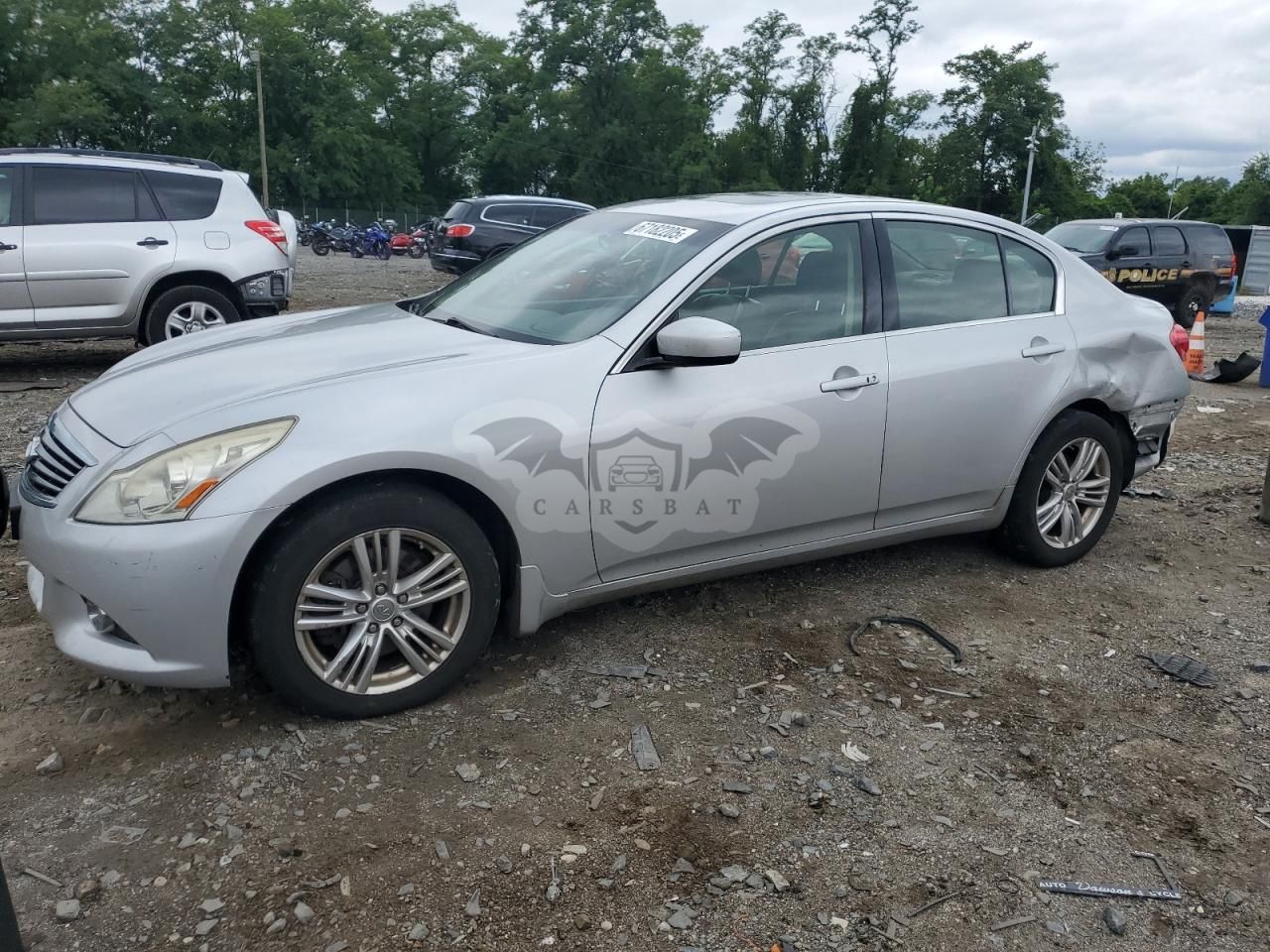 Infiniti G25 2.5L 6 2011