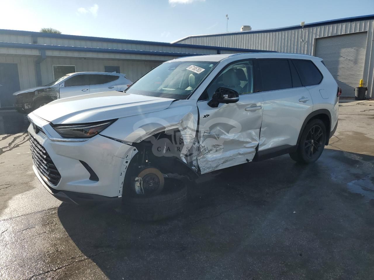 Toyota Grand Highlander XLE 2.4L 4 2024