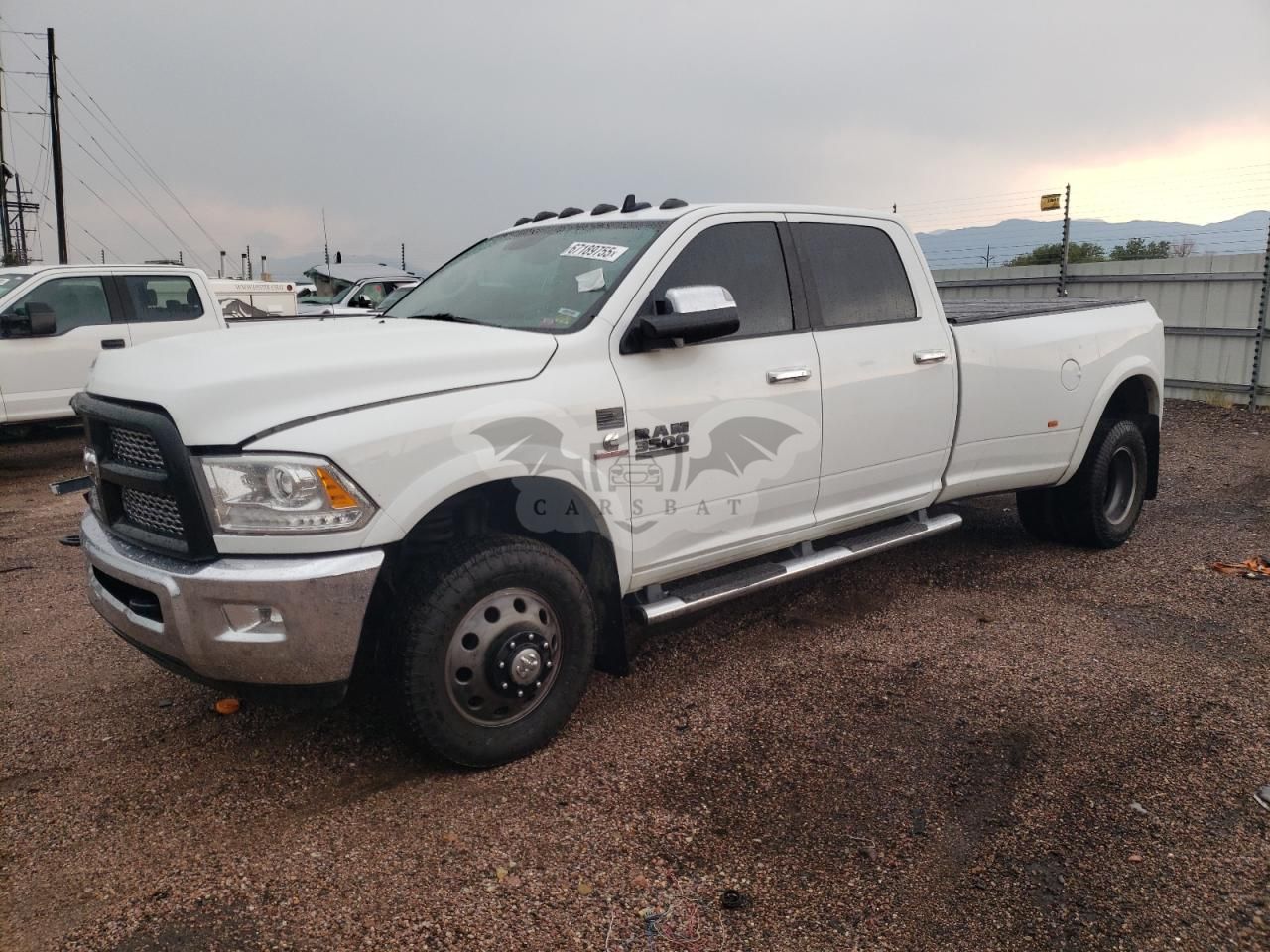 RAM 3500 LARAMIE 6.7L 6 2014