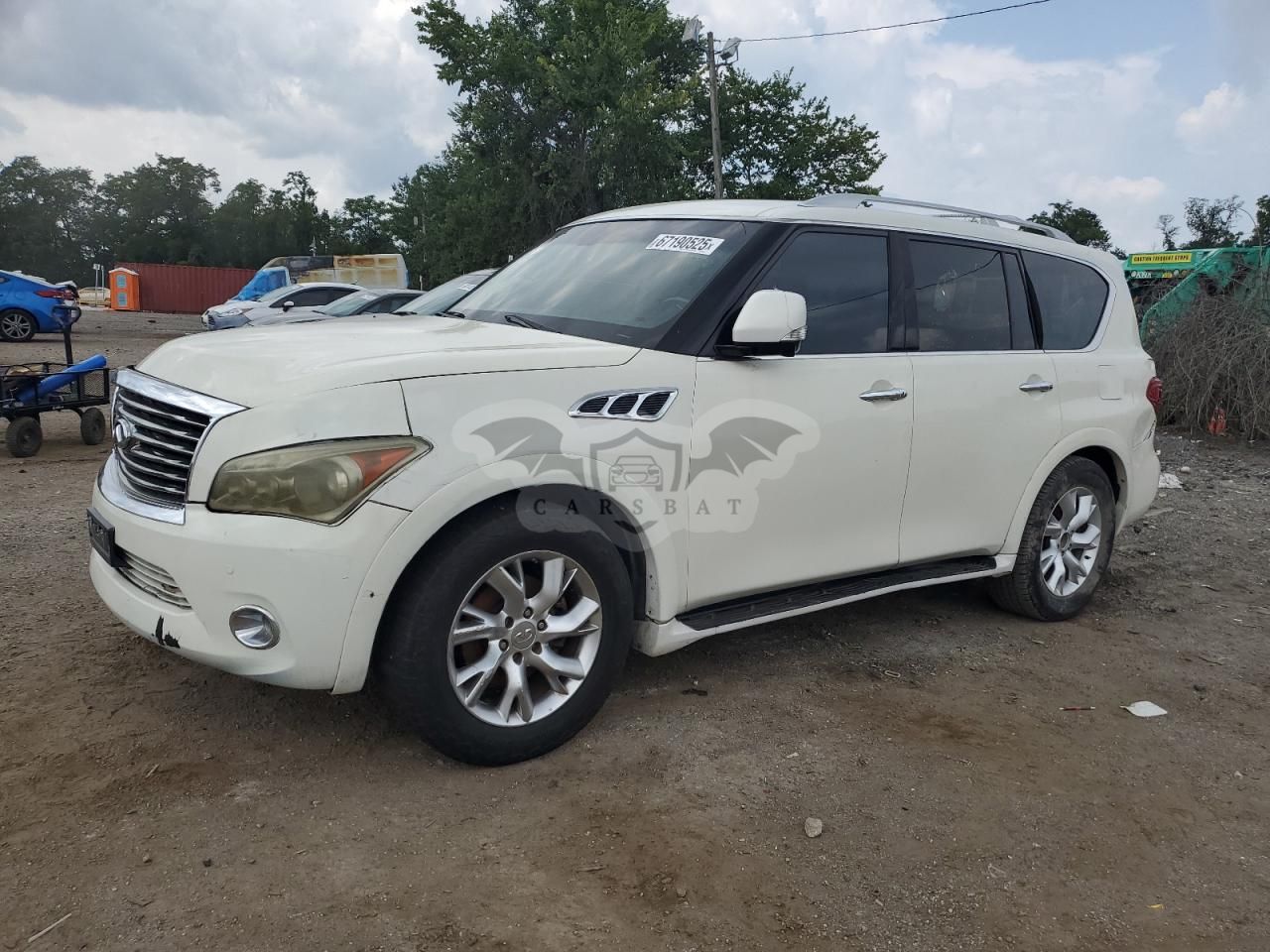 Infiniti QX56 5.6L 8 2011