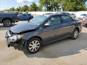 Toyota Corolla BASE 1.8L 4 2011