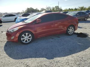 Hyundai Elantra GLS 1.8L 4 2013