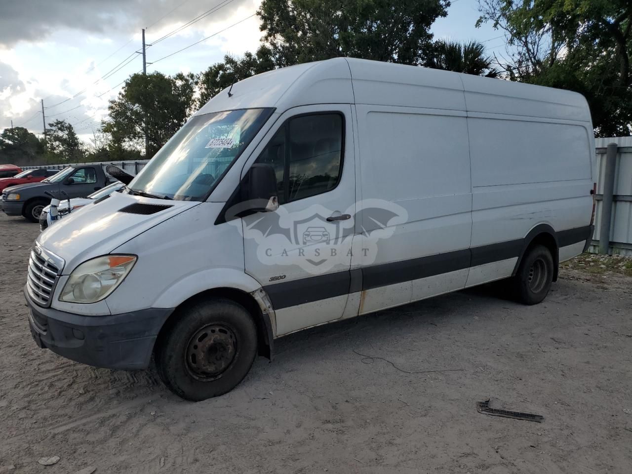 Freightliner Sprinter 3500 3.0L 6 2011