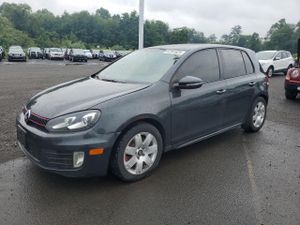 Volkswagen Golf 2.0L 4 2013