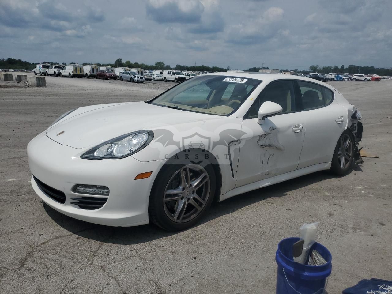 Porsche Panamera 2 3.6L 6 2011
