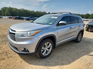 Toyota Highlander XLE 3.5L 6 2015