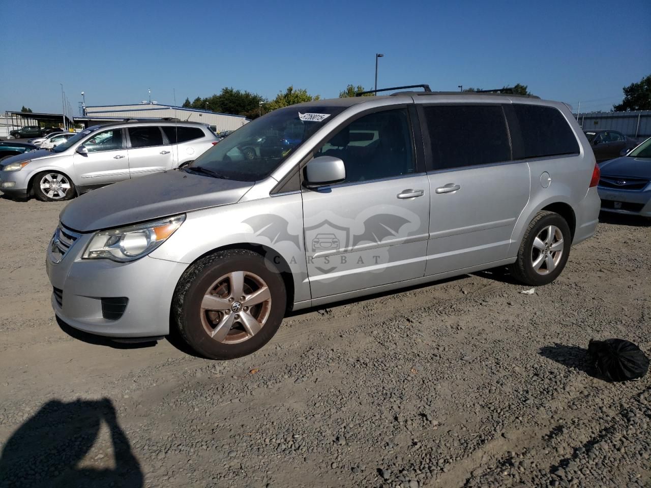 Volkswagen Routan SE 3.6L 6 2011