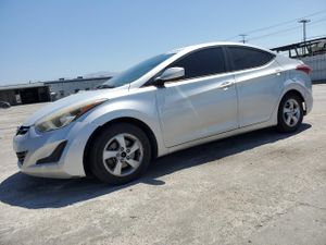 Hyundai Elantra SE 1.8L 4 2015