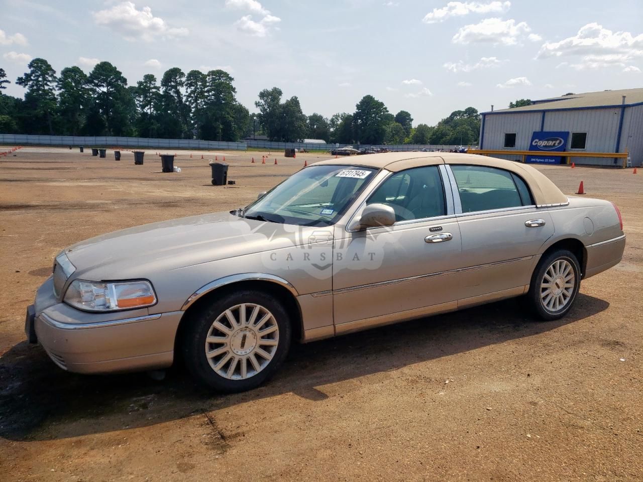 Lincoln Town Car EXECUTIVE 4.6L 8 2003