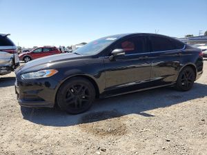 Ford Fusion SE 2.5L 4 2014