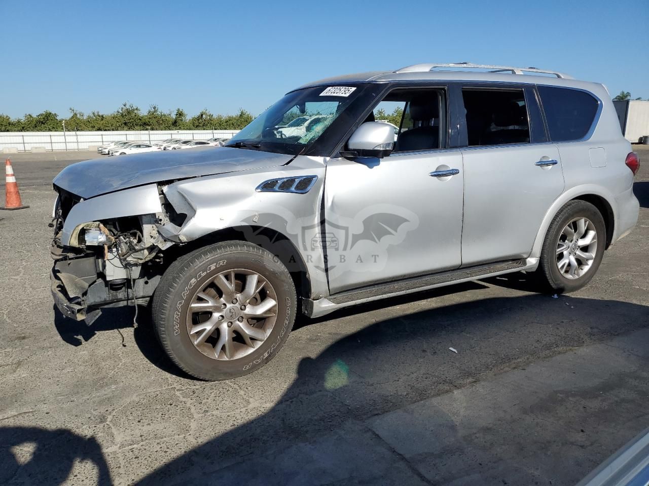 Infiniti QX56 5.6L 8 2011