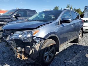 Toyota Rav4 XLE 2.5L 4 2014