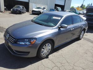 Volkswagen Passat S 1.8L 4 2015