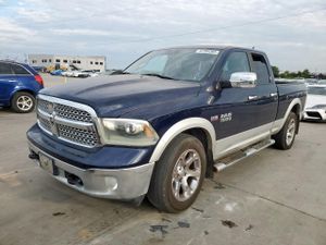 RAM 1500 LARAMIE 5.7L 8 2013