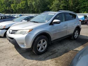 Toyota Rav4 XLE 2.5L 4 2013