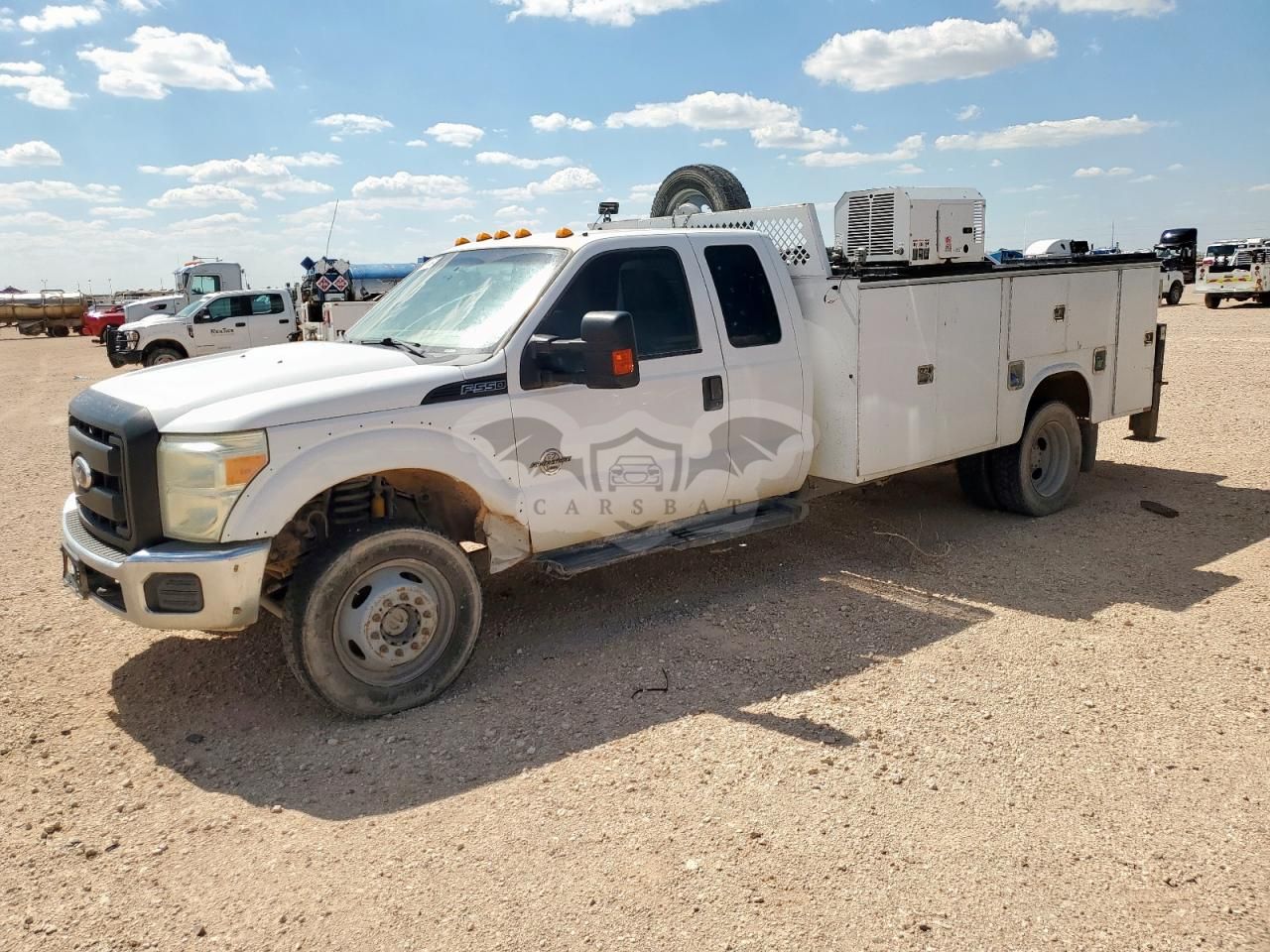 Ford F550 SUPER DUTY 6.7L 8 2015
