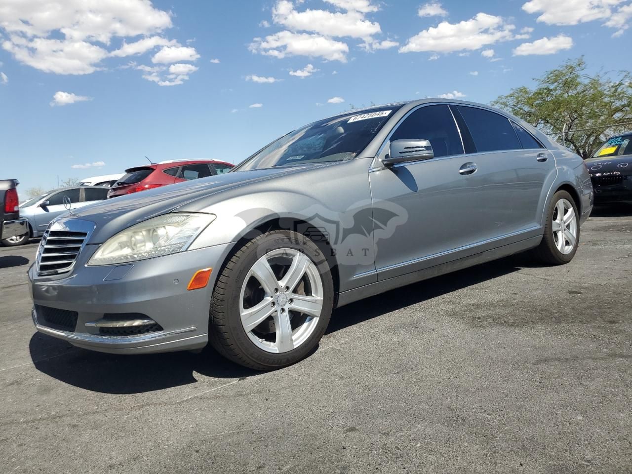 Mercedes-Benz S 550 4MATIC 4.6L 8 2013