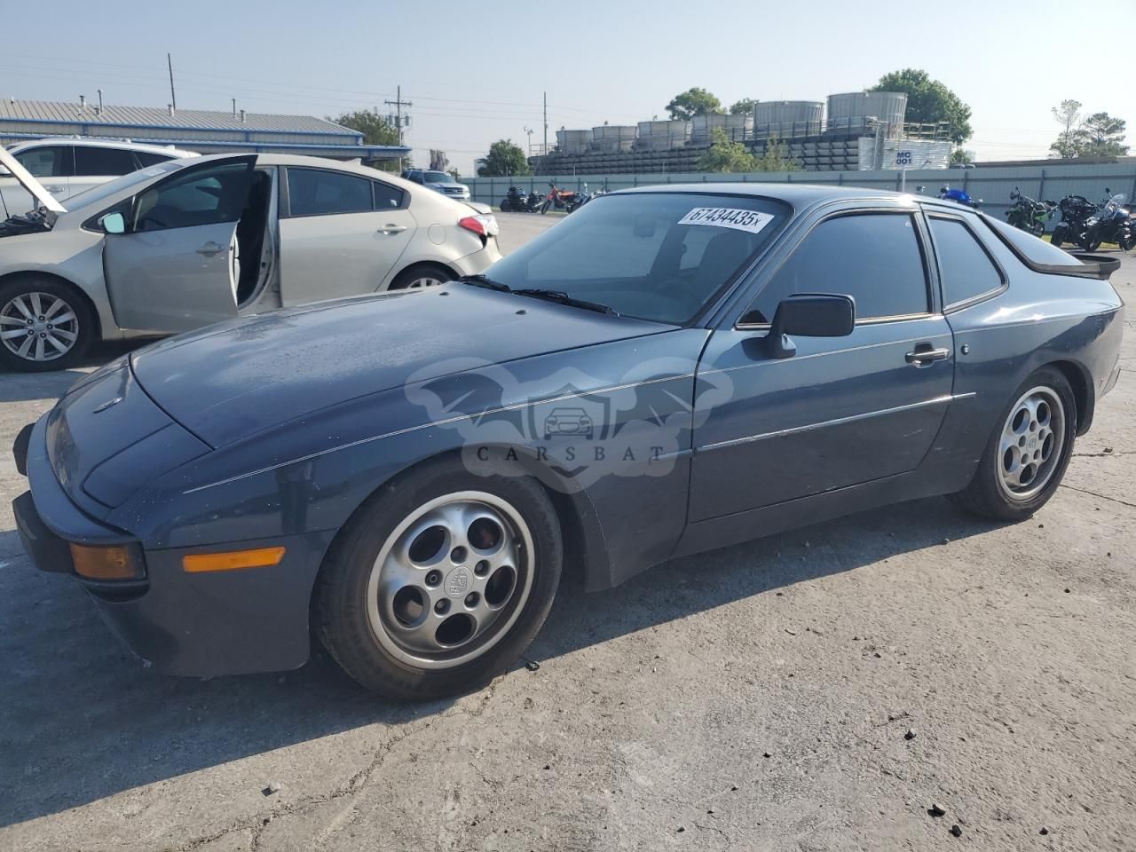 Porsche 944 2.5L 4 1988