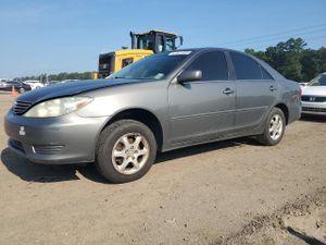 Toyota Camry LE 2.4L 4 2005