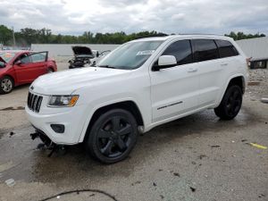 Jeep Grand Cherokee LAREDO 3.6L 6 2015