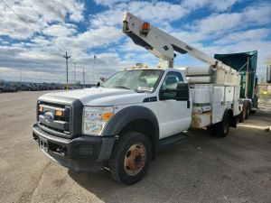 Ford F-450 6.8L 10 2015