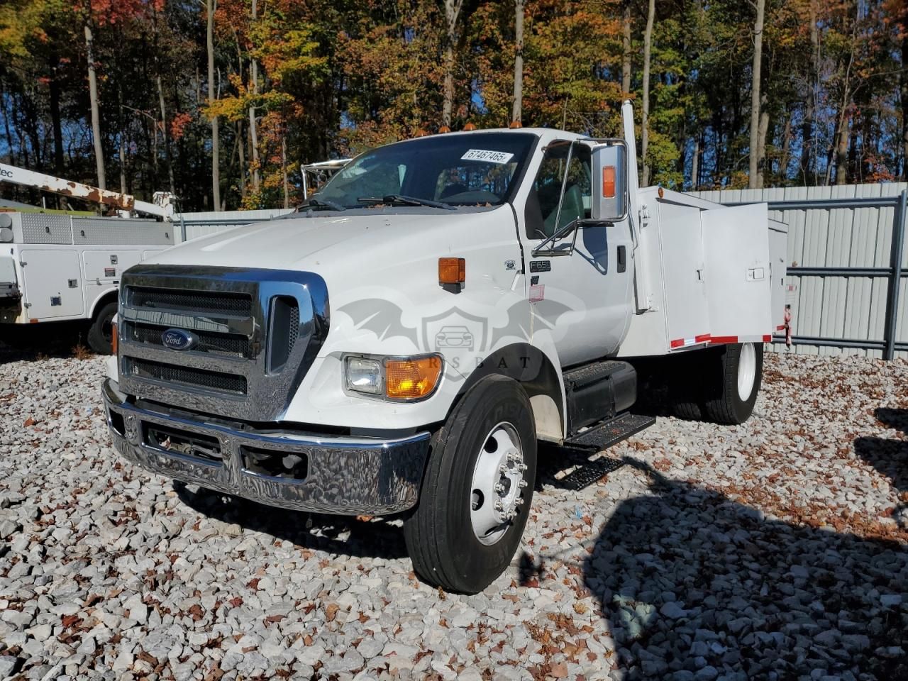 Ford F650 SUPER DUTY 6.8L 10 2015