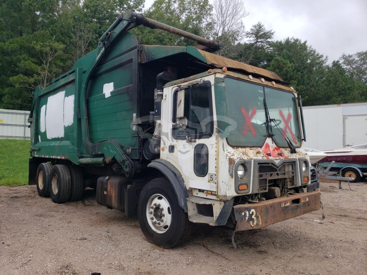 Mack 600 MRU600 10.8L 6 2013