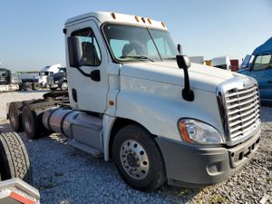 Freightliner Cascadia 12.8L 6 2015