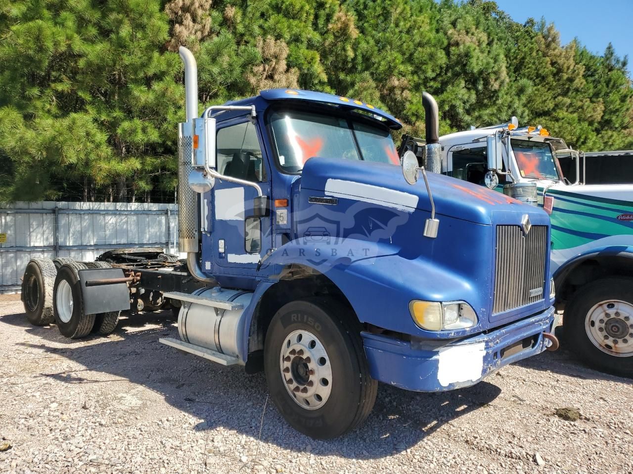 International 9000 Series 9200I 10.8L 6 2001