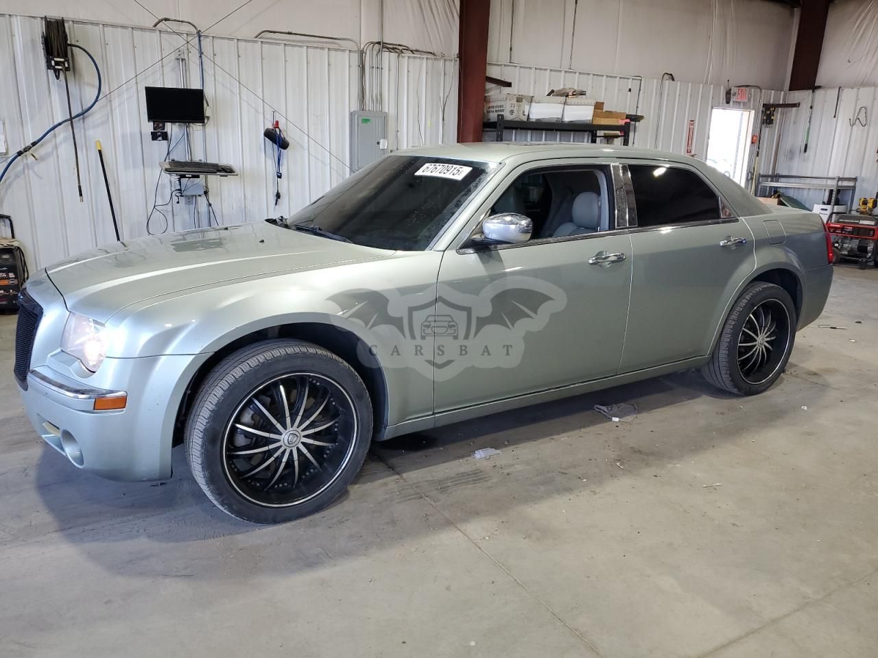 Chrysler 300C 5.7L 8 2006