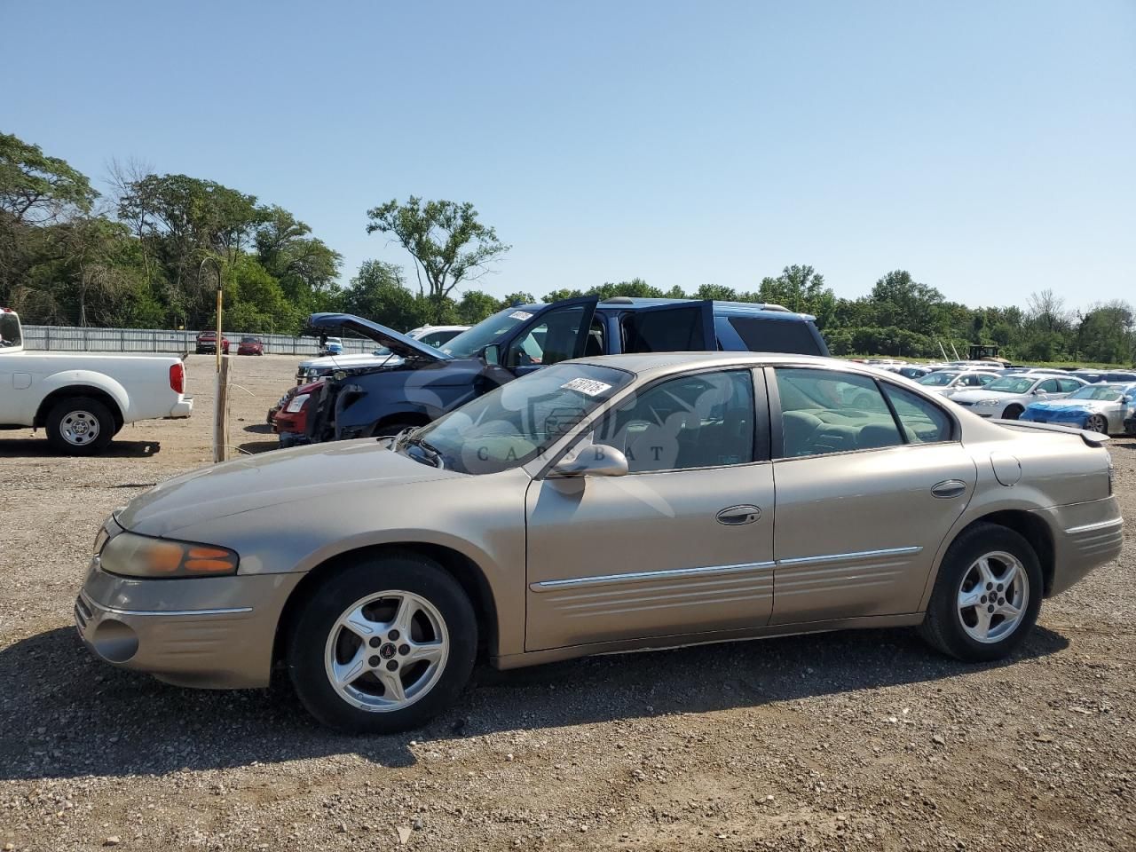 Pontiac Bonneville SE 3.8L 6 2000