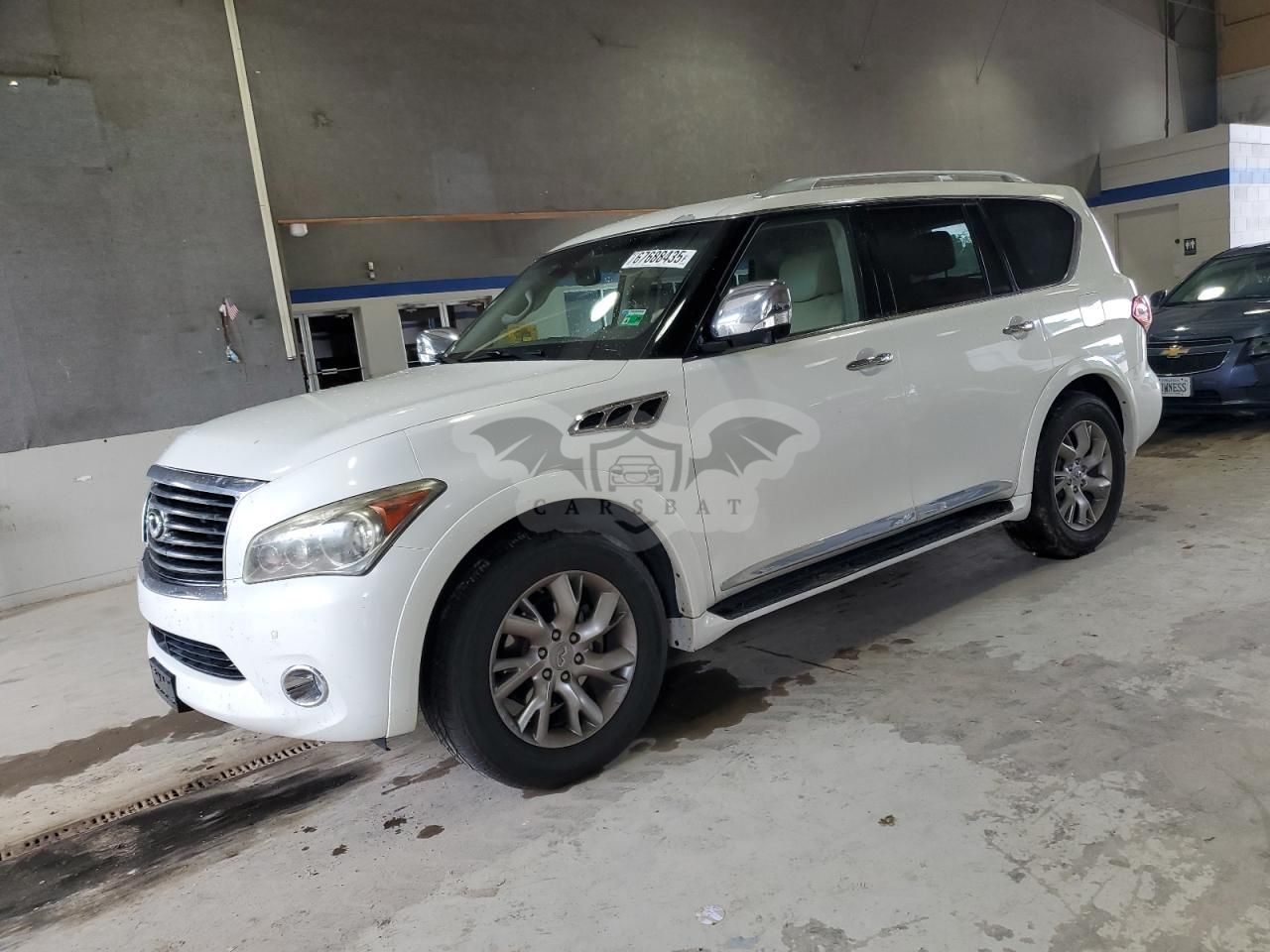 Infiniti QX56 5.6L 8 2011