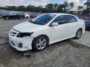 Toyota Corolla BASE 1.8L 4 2012
