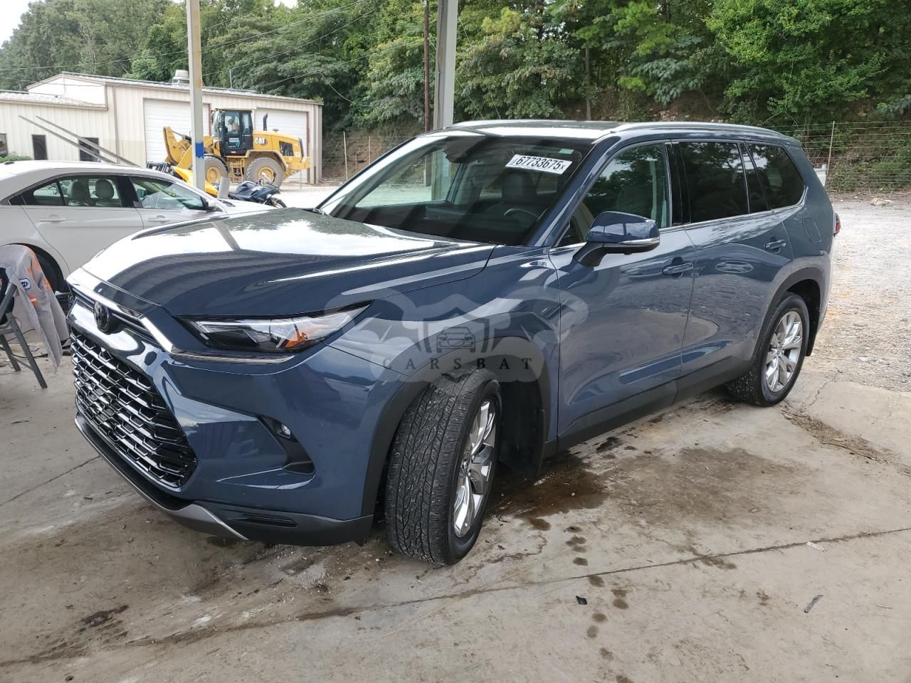 Toyota Grand Highlander XLE 2.4L 4 2024