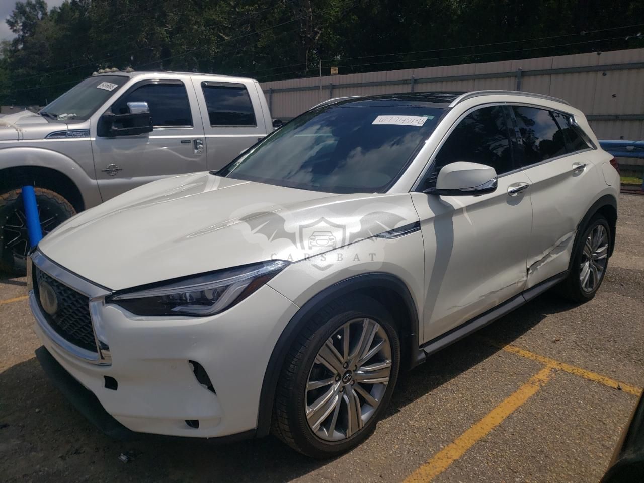 Infiniti QX50 ESSENTIAL 2.0L 4 2021