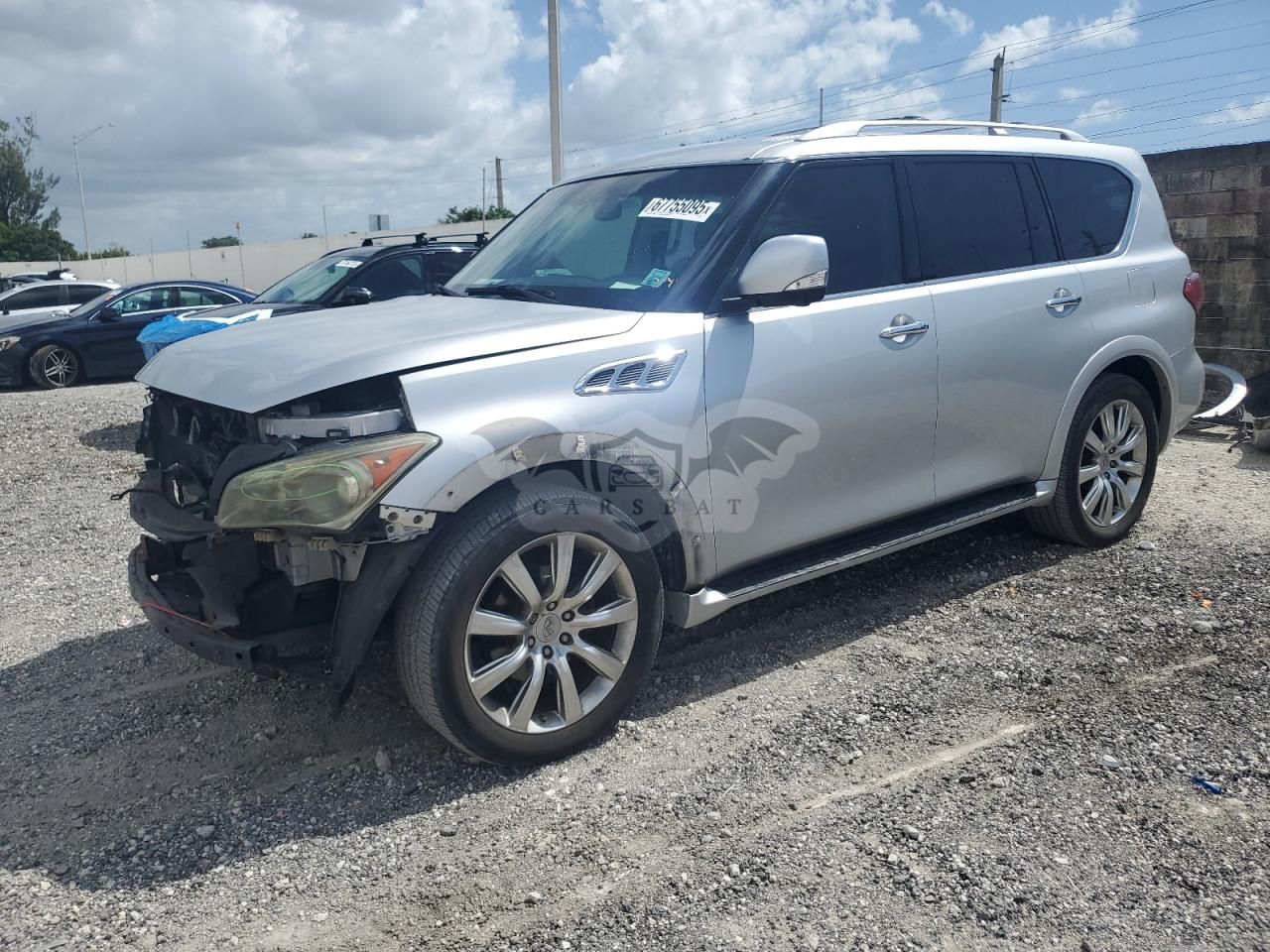 Infiniti QX56 5.6L 8 2012