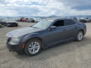 Chrysler 300 LIMITED 3.6L 6 2015